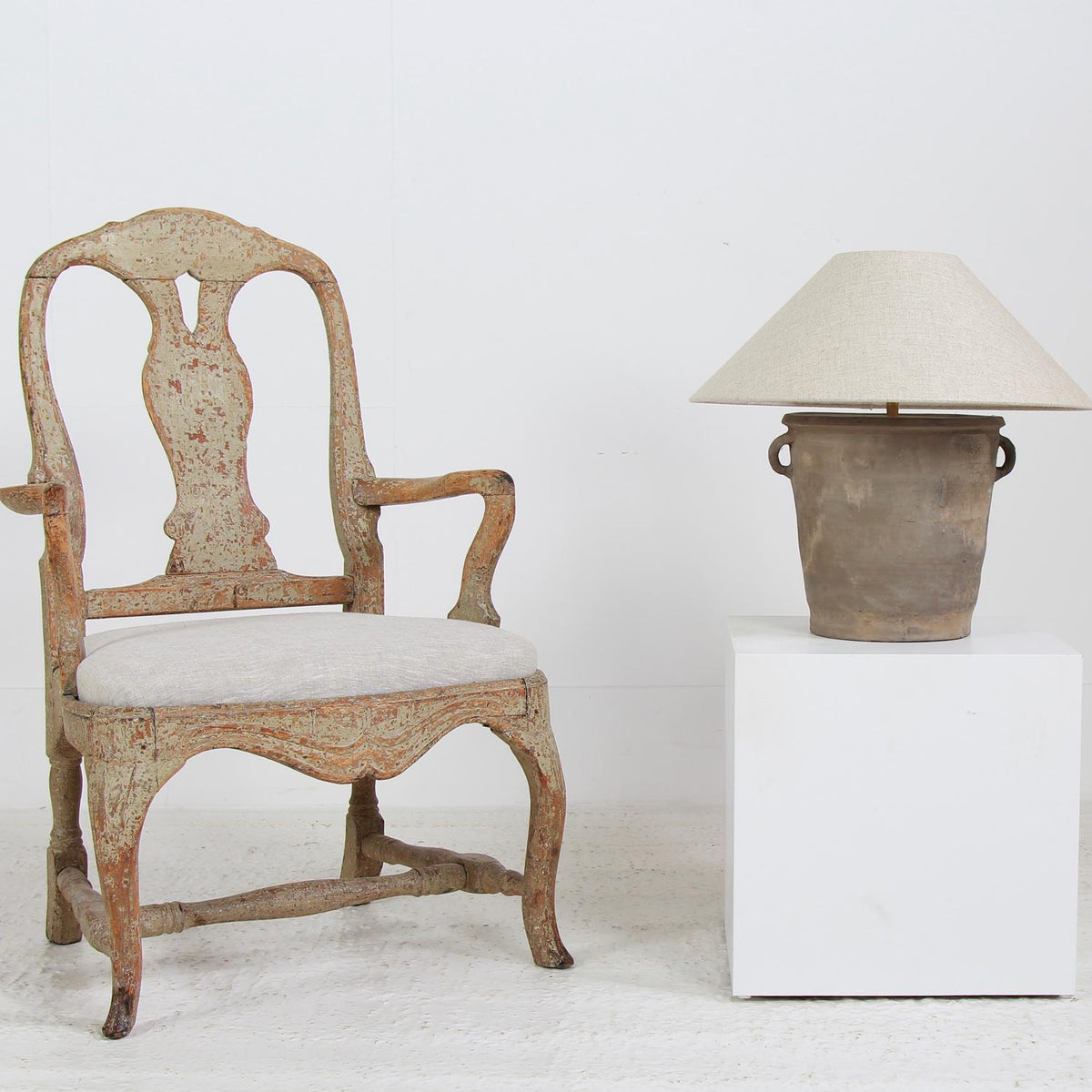WONDERFUL TERRACOTTA TABLE LAMP WITH NATURAL EMPIRE  LINEN SHADE