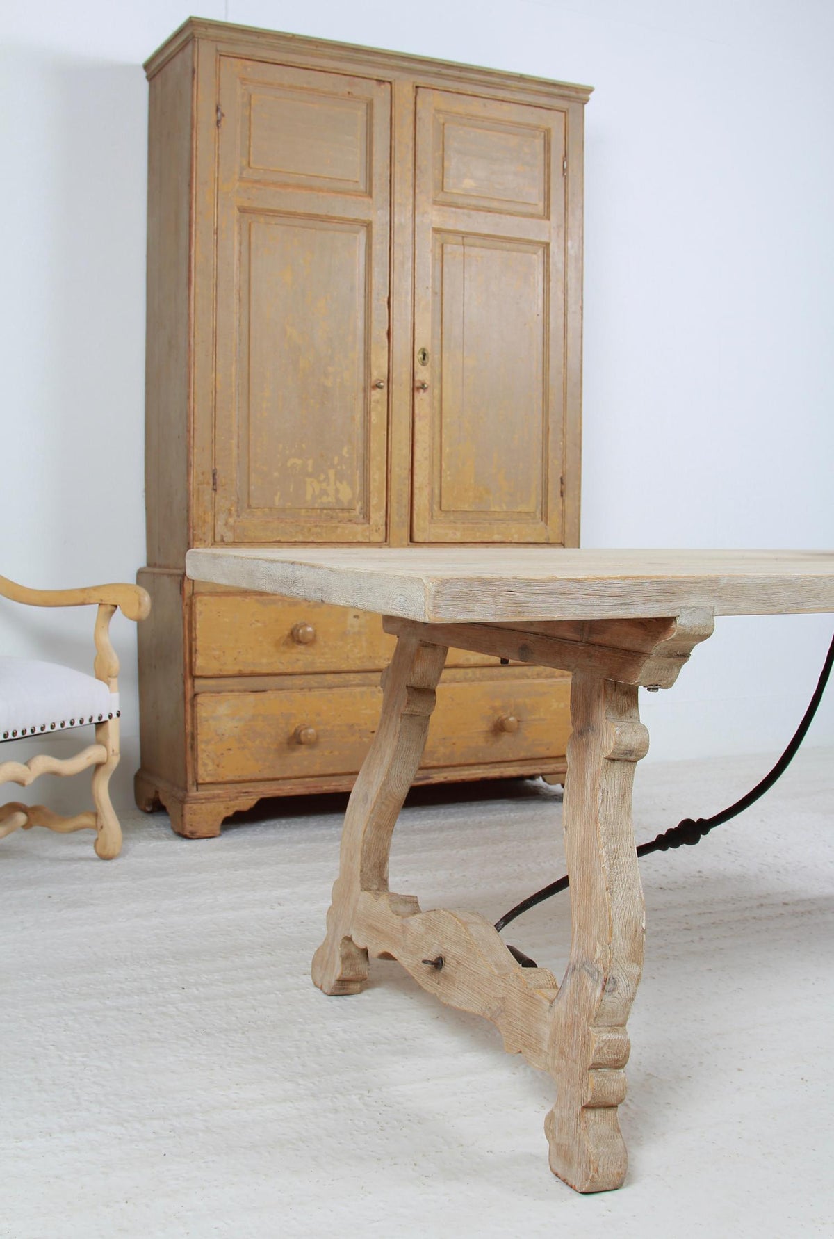 SPANISH 19THC BLEACHED PINE DINING/CONSOLE TABLE
