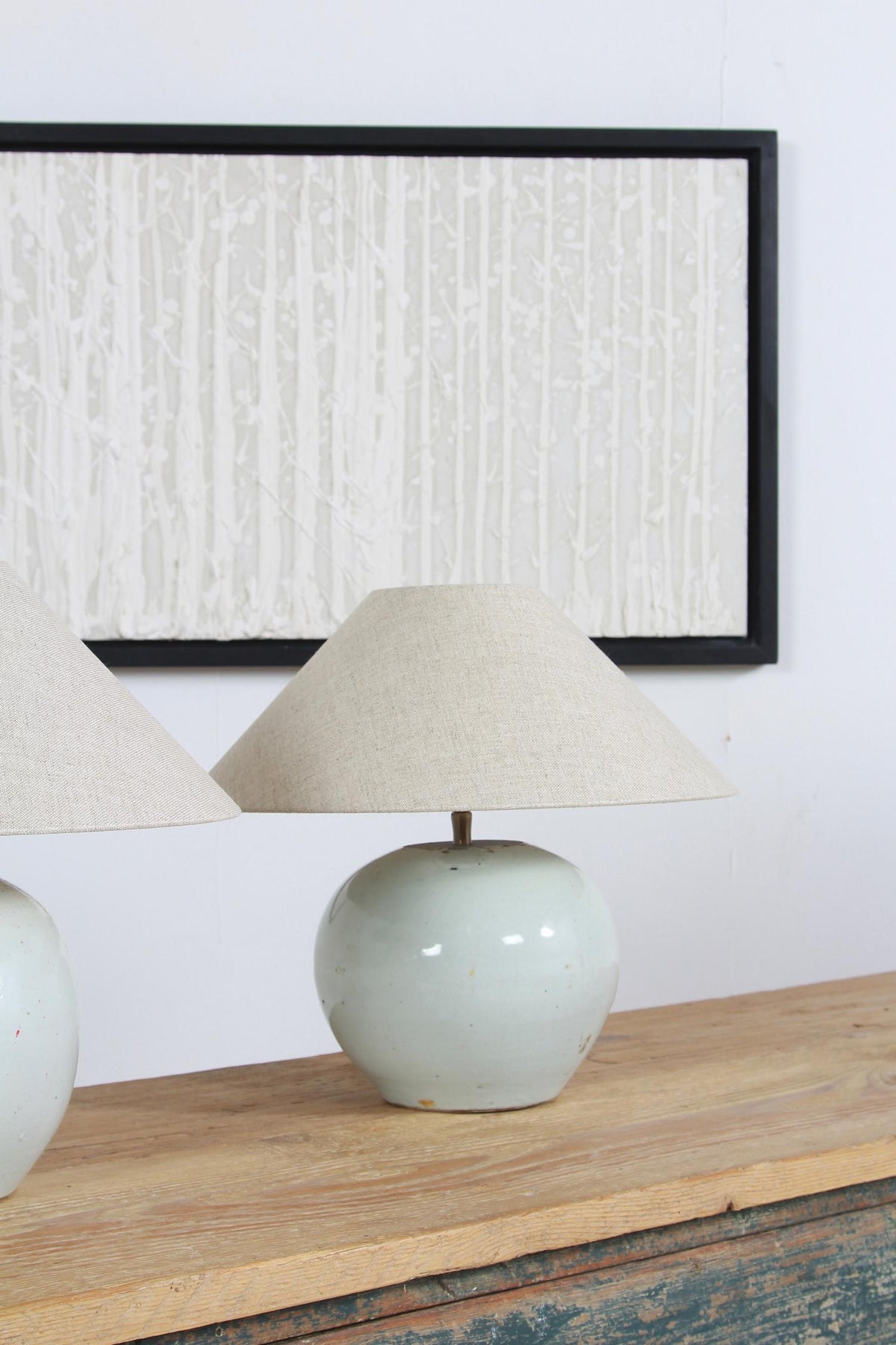 CHARMING Near Pair of  ANTIQUE CHINESE GINGER JAR TABLE LAMPs WITH NATURAL LINEN SHADES