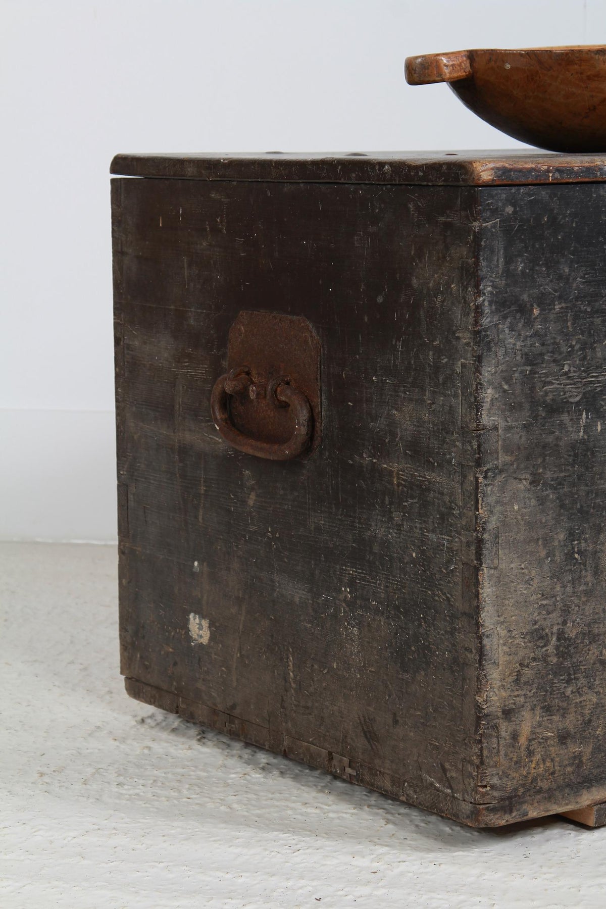 Incredibly Handsome English Antique Carriage Chest