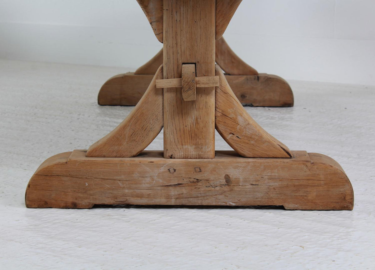 IMPRESSIVE FRENCH 19THC COUNTRY TRESTLE OAK DINING TABLE