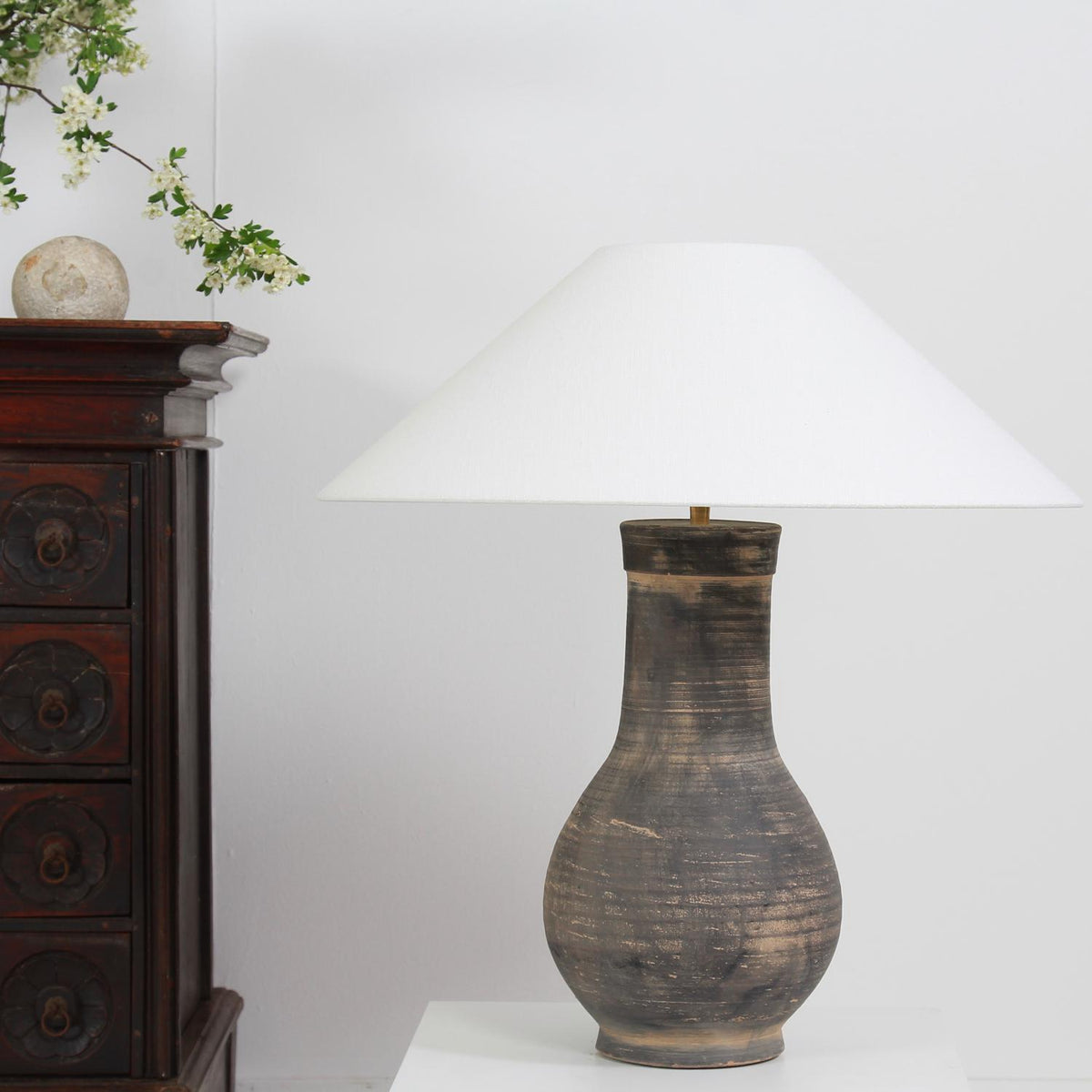 Chinese Han Style Lamp with Handmade Belgian White Linen Shade