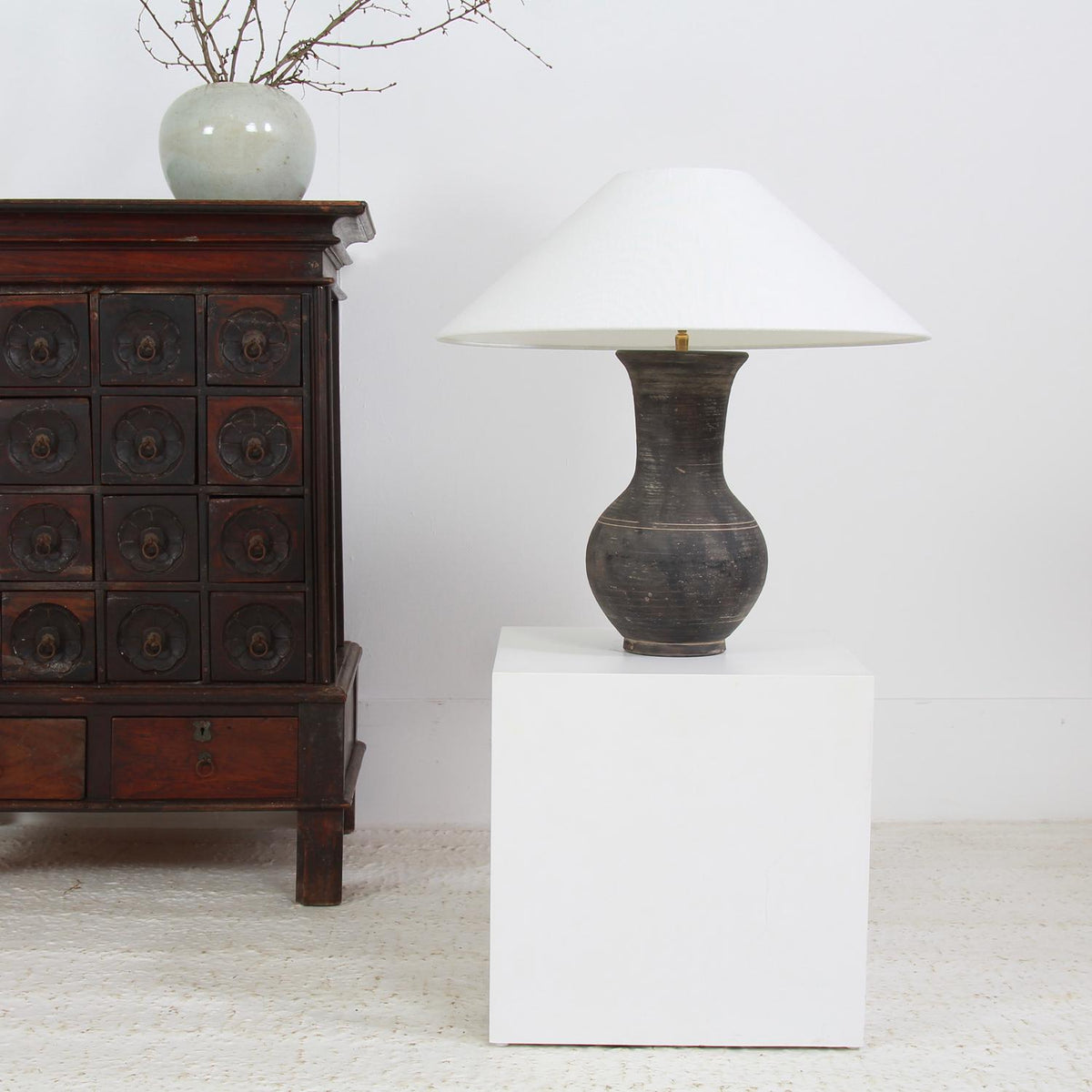 Chinese Han Style Lamp with Handmade Belgian White  Linen Shade