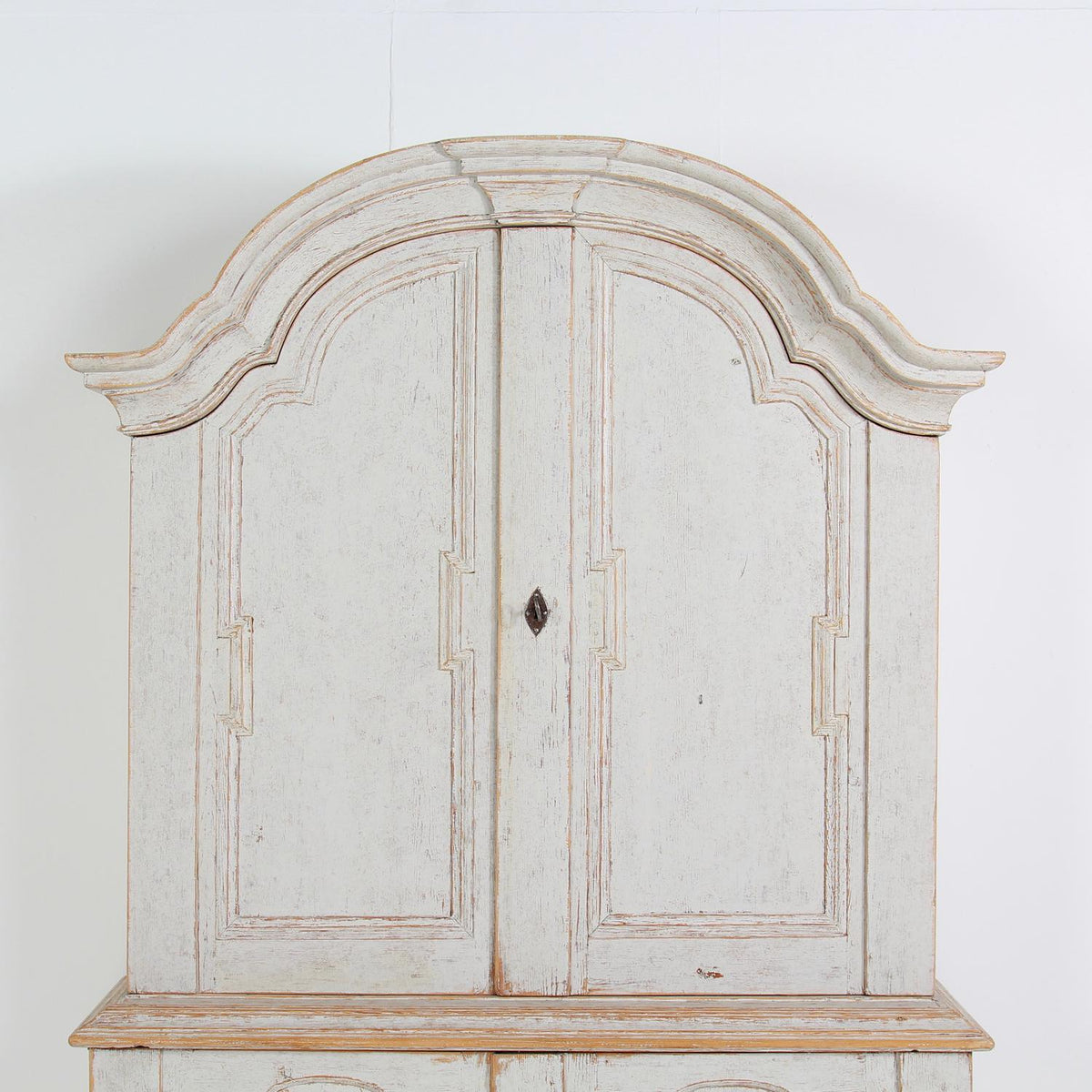 Spectacular Swedish  18th Century Period Rococo Cabinet from Varmalnd