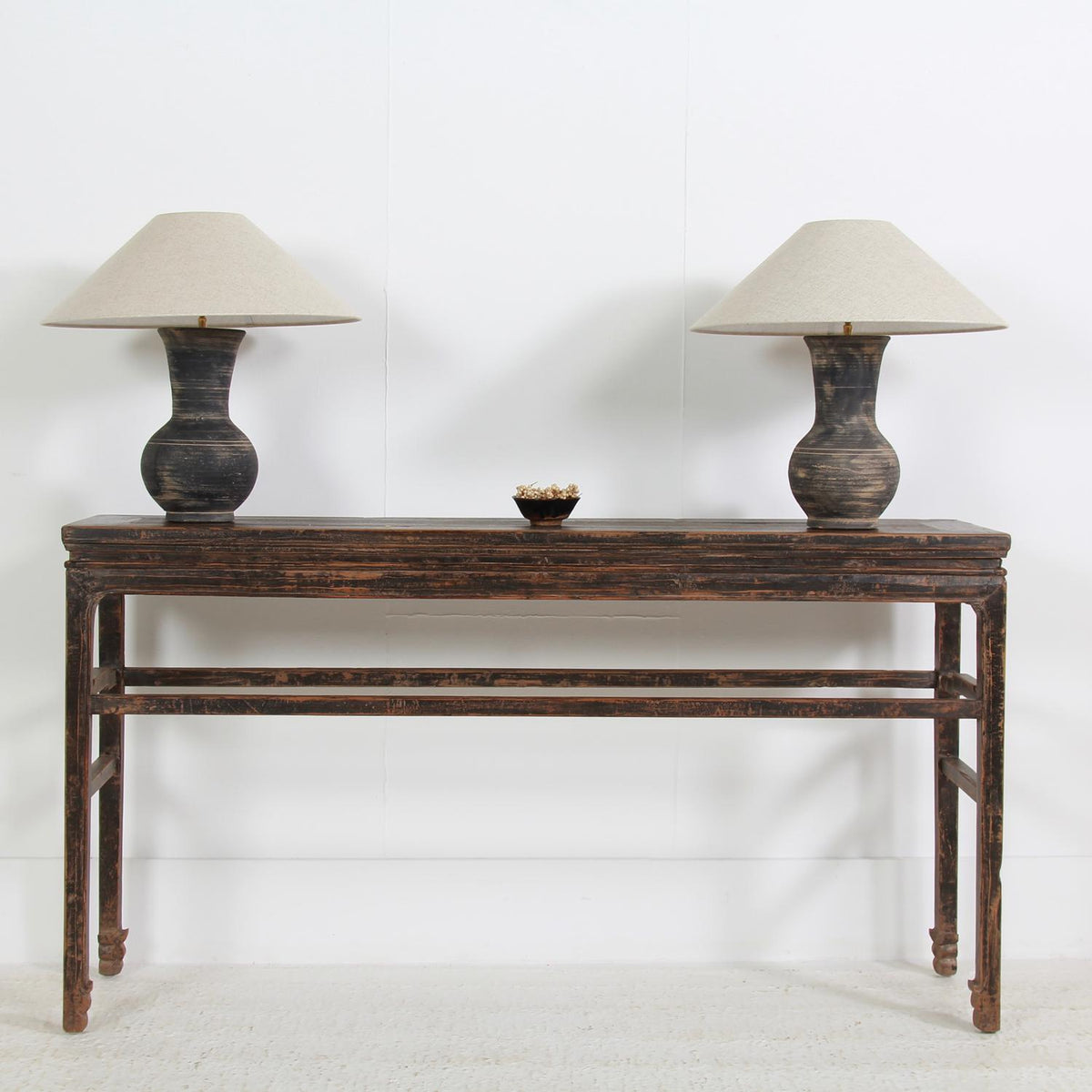 NEAR PAIR OF CHINESE HAN STYLE LAMPS WITH HANDMADE BELGIAN NATURAL LINEN SHADES
