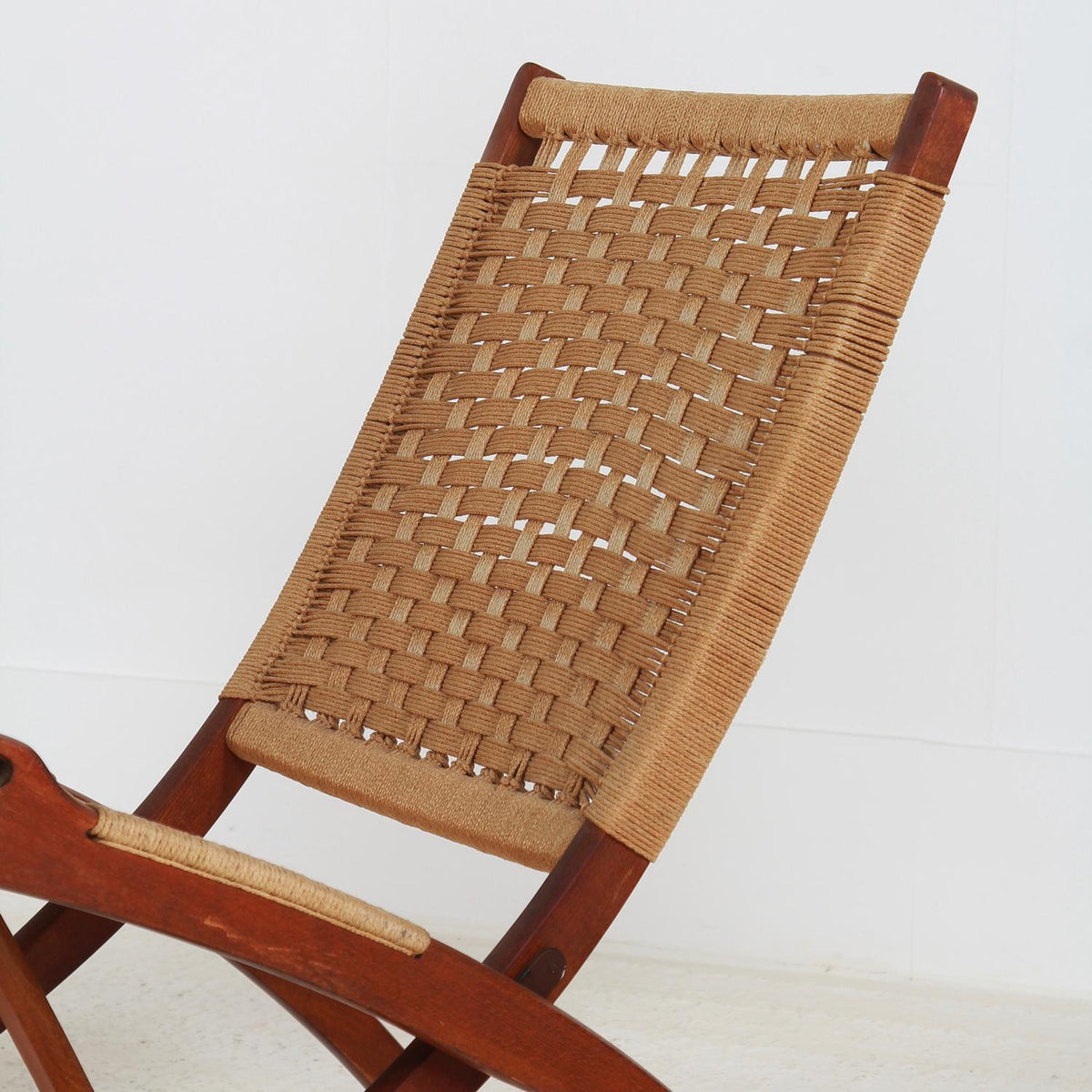 Mid century Hans Wegner Style Rope Chair