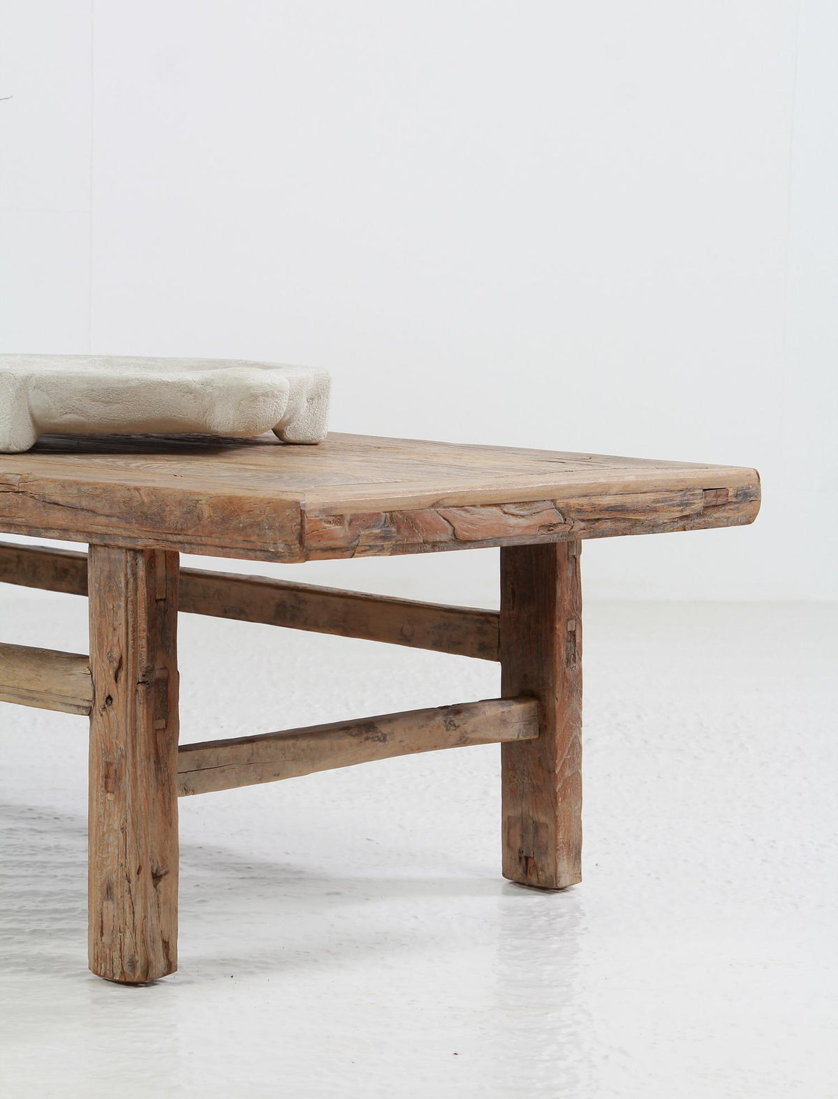 FABULOUS  XL ANTIQUE WEATHERED RUSTIC WOODEN COFFEE TABLE