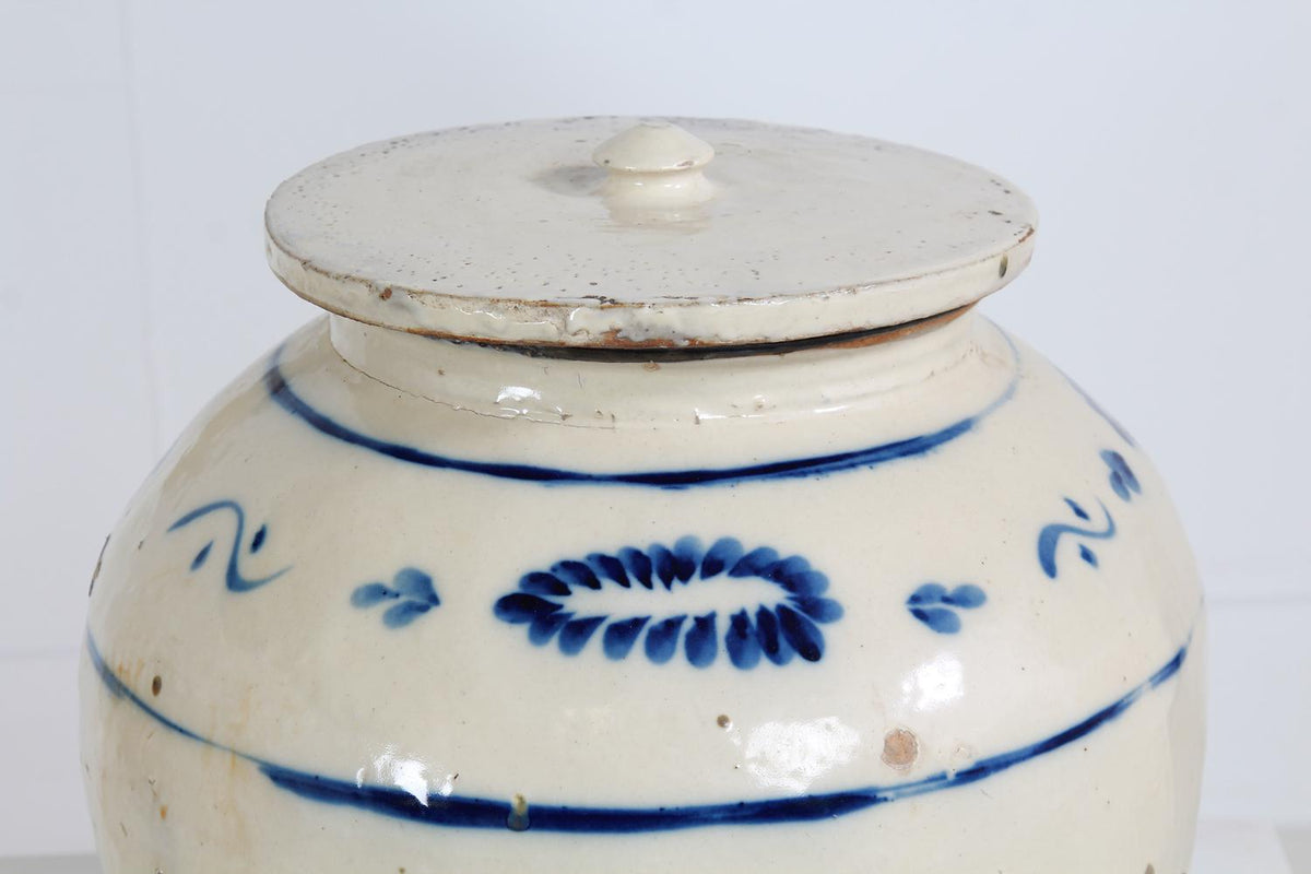 Elegant Chinese 19thC Blue & Cream Stoneware Lidded Apothecary Jars