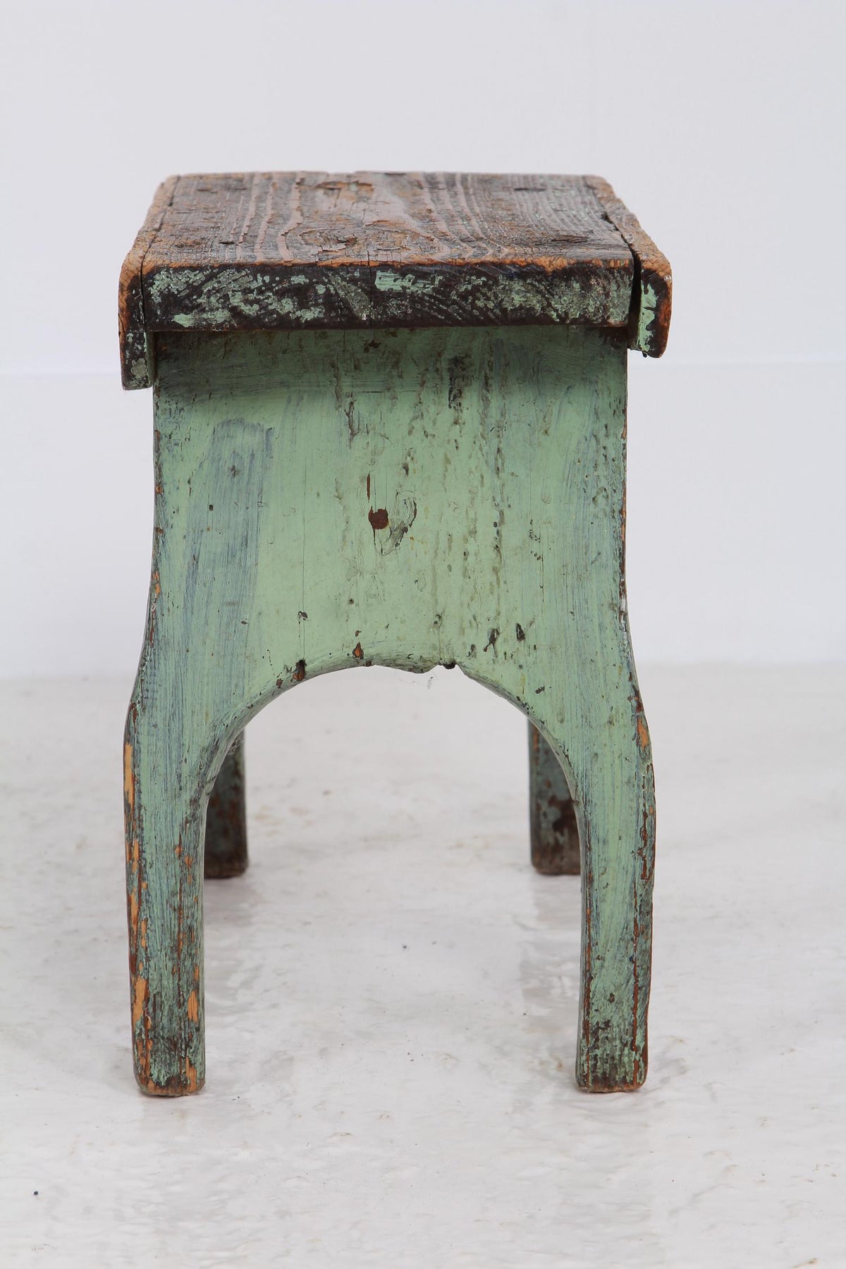 Swedish Folk Art 19th Century Farmers Stool in Original Paint