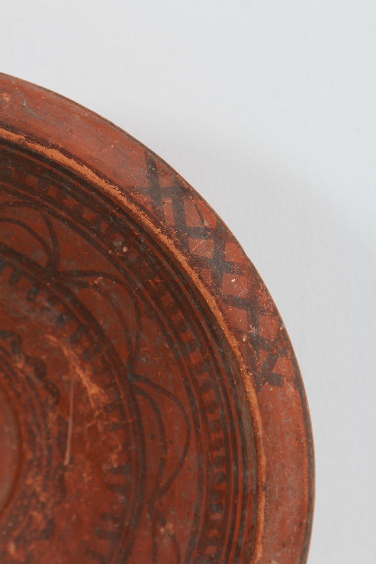 NORTH AFRICAN HAND PAINTED TERRACOTTA TRIBAL BOWL