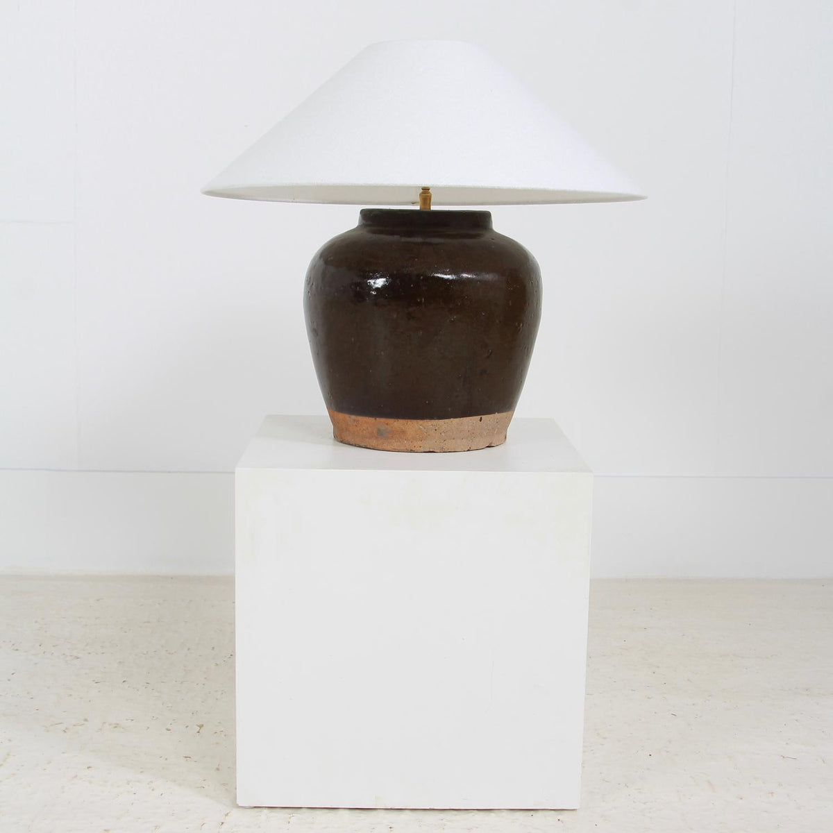 UNIQUE ANTIQUE CHINESE STORAGE JAR TABLE LAMP WITH EMPIRE SHADE