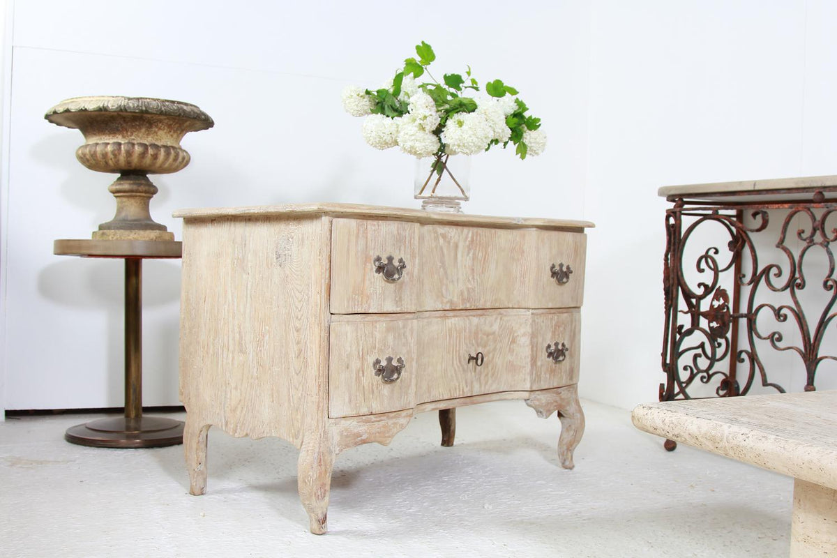 Wonderful French 18thC Chest of Drawers