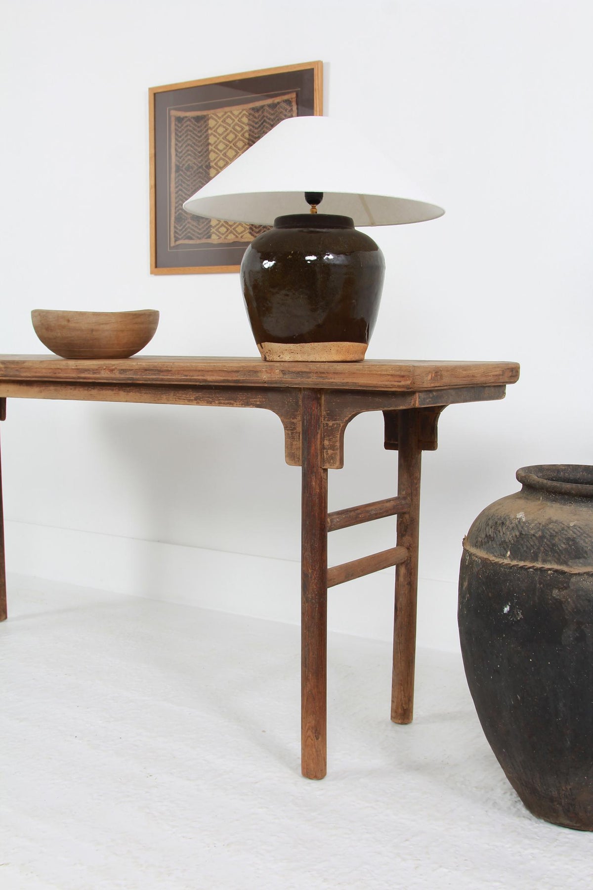 STRIKING ANTIQUE CHINESE 18THC  CONSOLE/LAMP TABLE