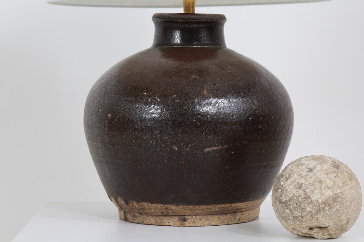 UNIQUE ANTIQUE BROWN GLAZED CERAMIC TABLE LAMP WITH LINEN SHADE