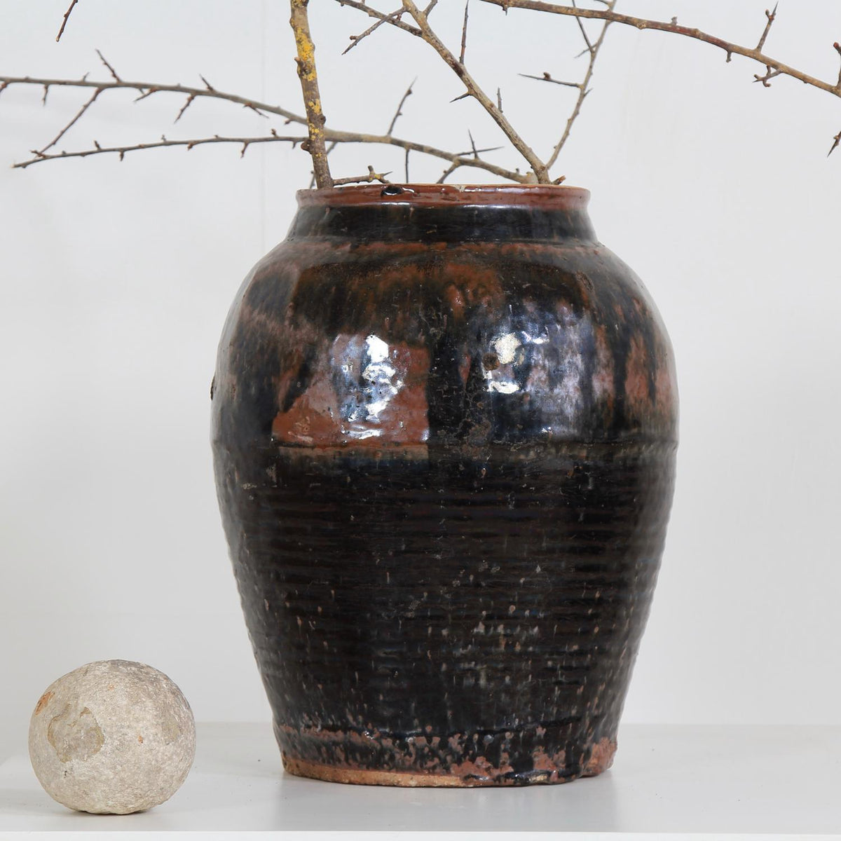 Decorative Black Glazed Chinese 19thC Vinegar Jar