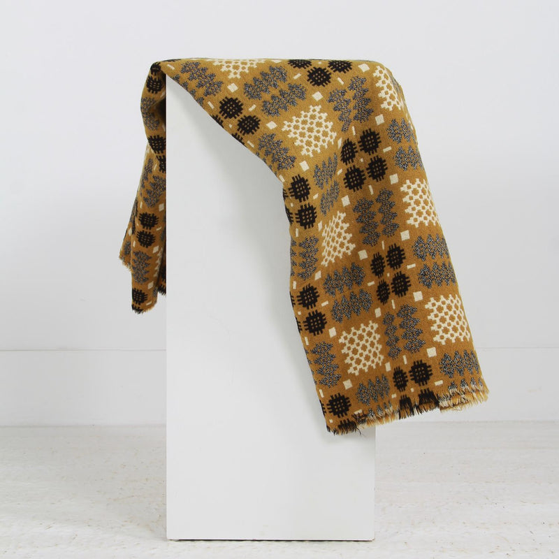 Vintage Welsh Hand Woven Tapestry Wool Blanket/Throw