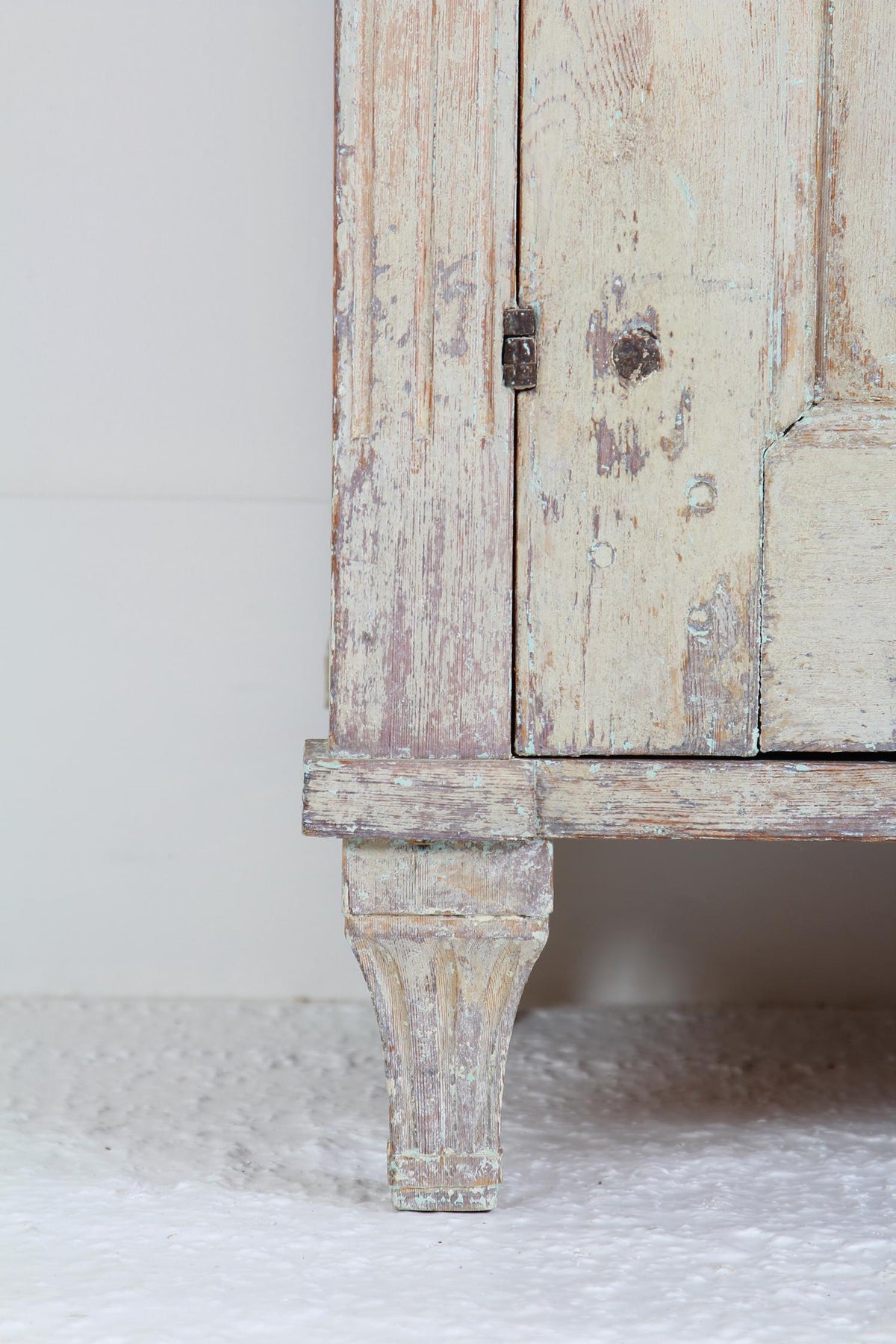 Swedish Period Gustavian Sideboard in Original Paint