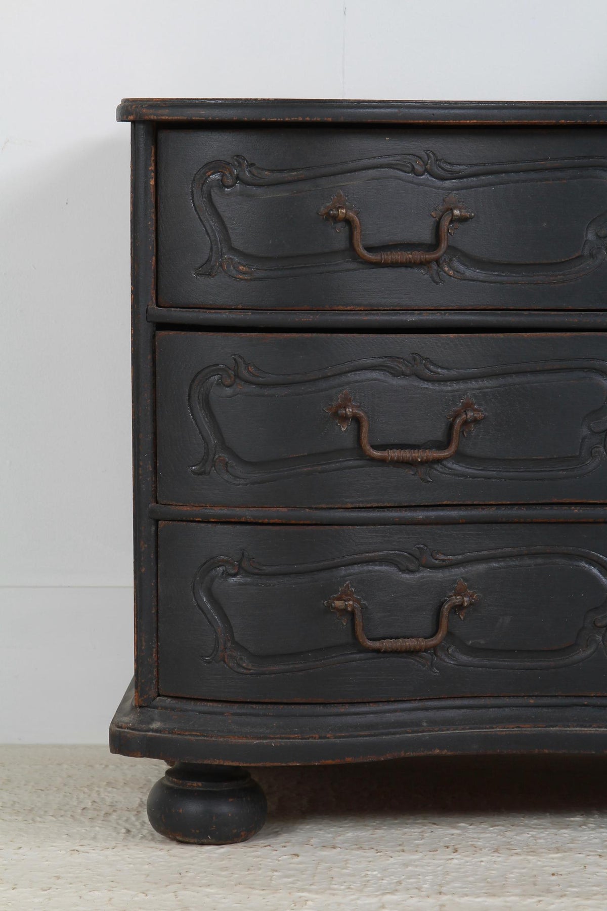 Beautiful Curvaceous Serpentine Danish 19thC Commode