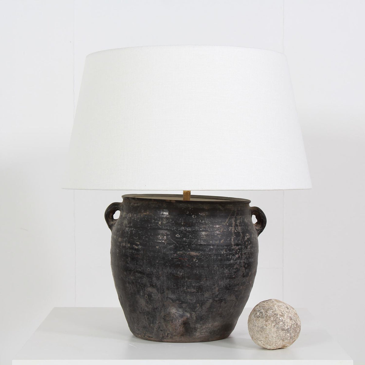 STYLISH BLACK  POTTERY LAMP WITH WHITE LINEN DRUM SHADE