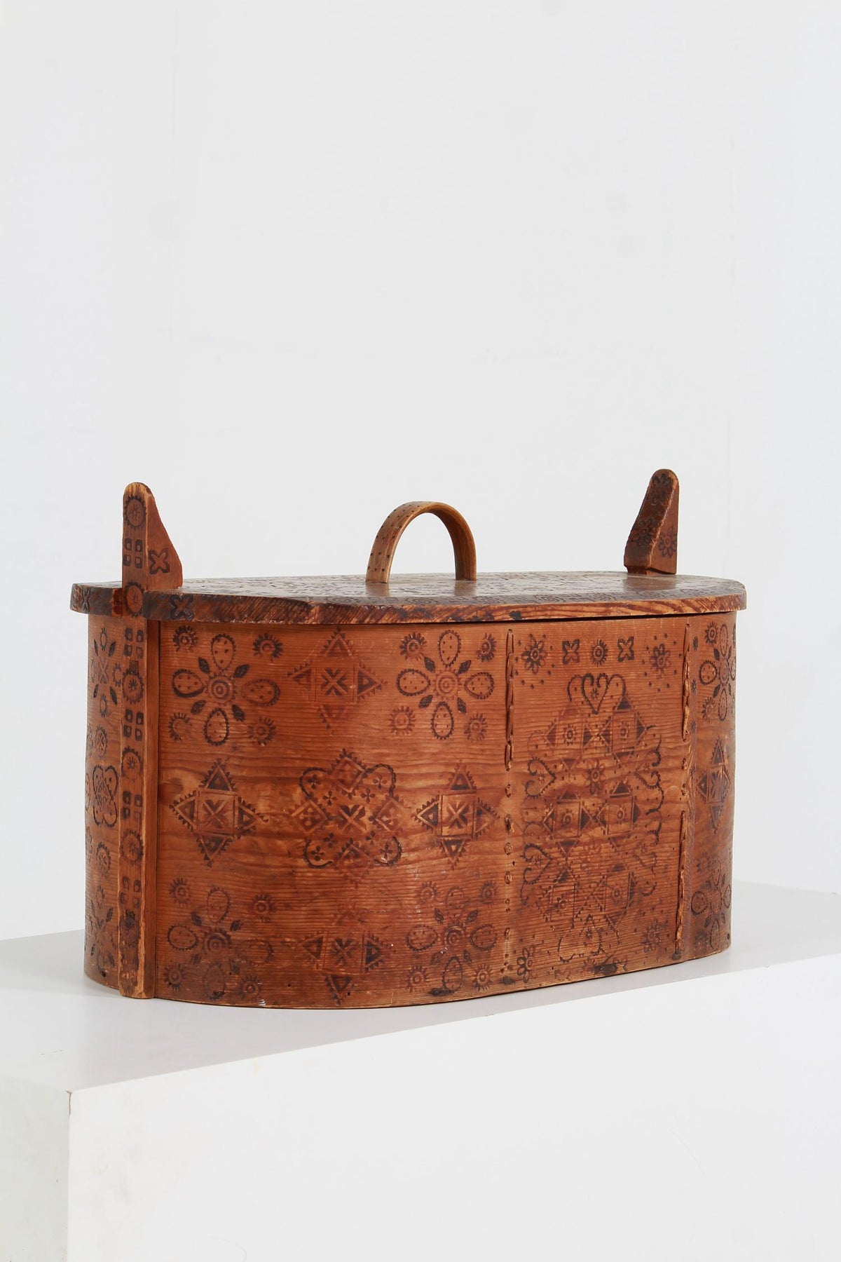Sublime XL Oval Late 19th Century Swedish Bentwood Box