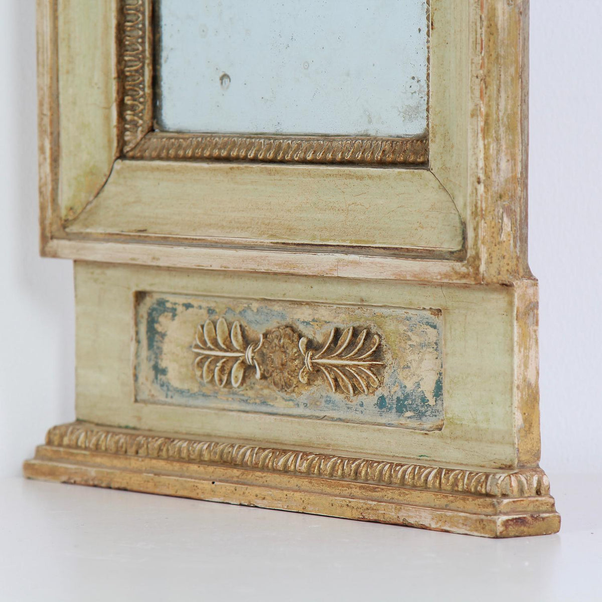 Early 18th Century Swedish Neo-Classical Trumeau  Mirror