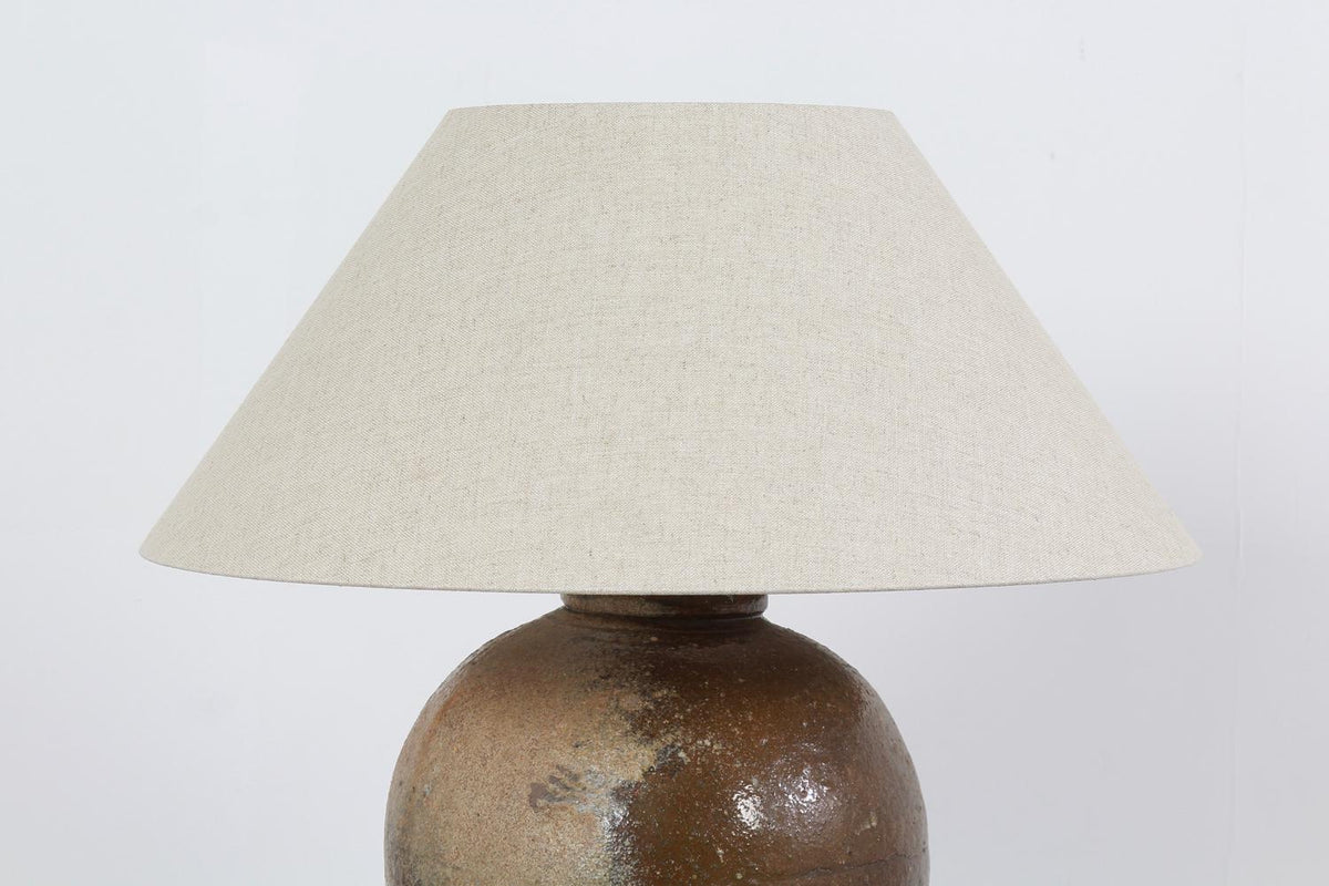 RUSTIC ANTIQUE STORAGE WINE JAR TABLE LAMP WITH NATURAL LINEN SHADE